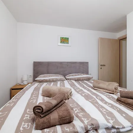 House Emma * Dramalj