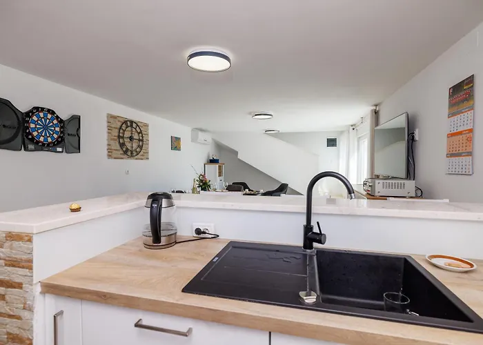 Dom wakacyjny House Emma Dramalj