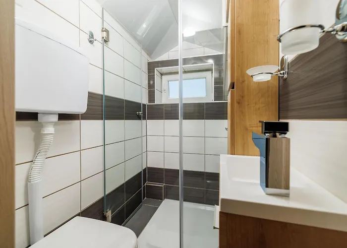 House Emma בית נופש *